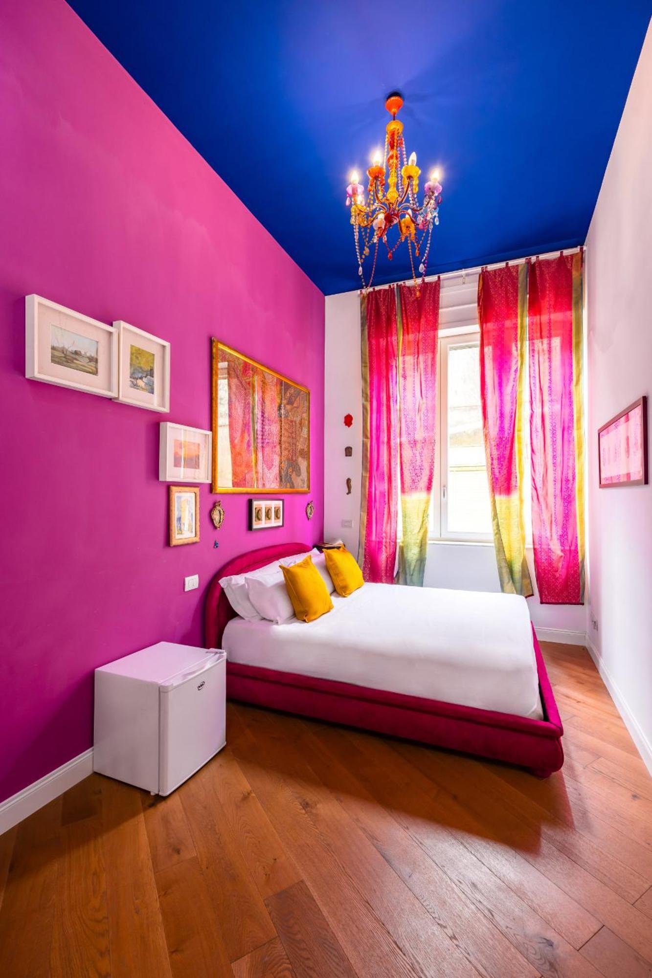 Piazza Miraglia - By Wonderful Italy Guest house